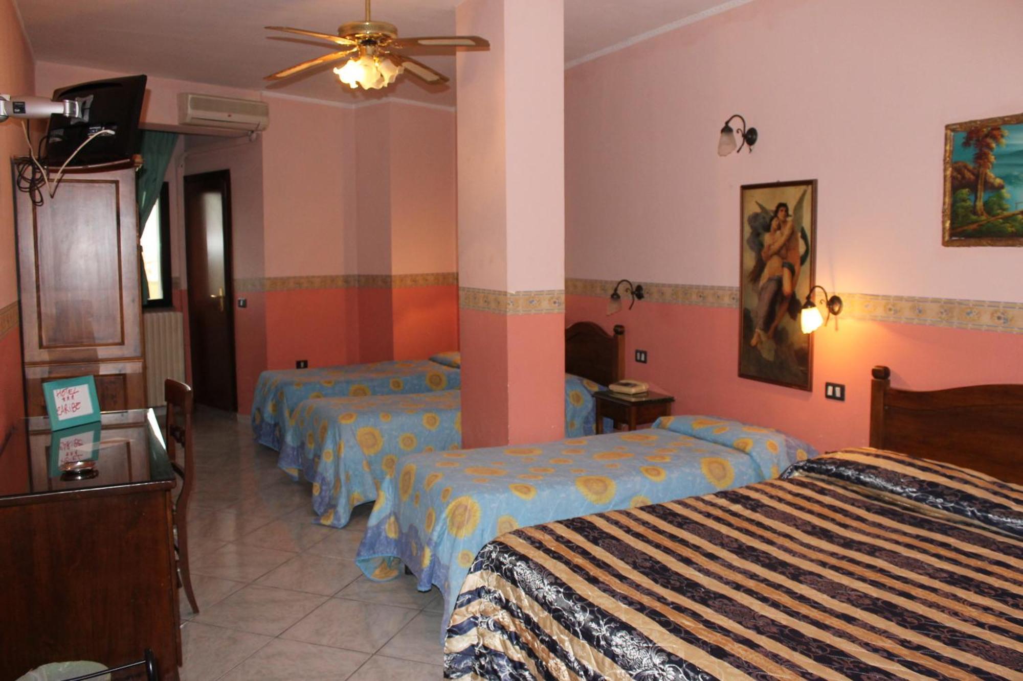 Hotel Caribe Casalnuovo Di Napoli Cameră foto